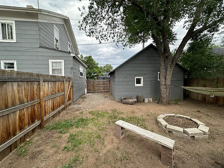 15 E Rio Grande St — Photo 22