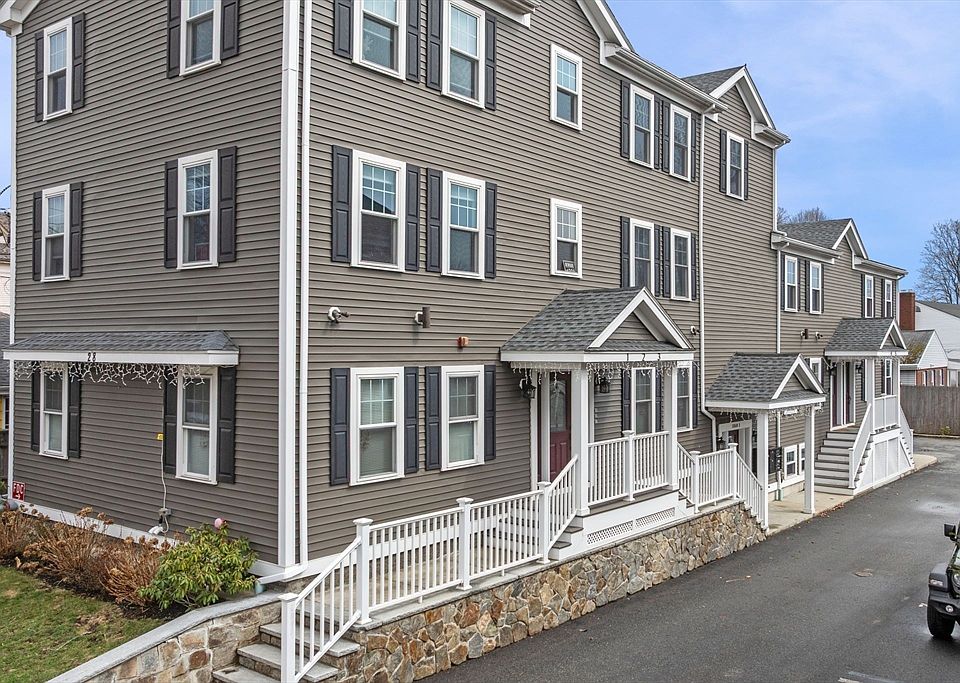 1st image of 28 Baltimore St #4