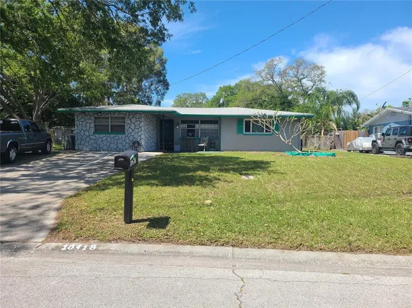10418 110th St, Seminole, FL 33778
