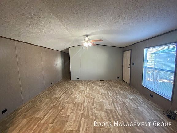 5th image of 81 Town And Country Dr #81
