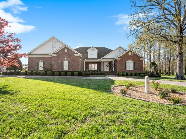 107 Heritage Cir, Manchester, TN 37355