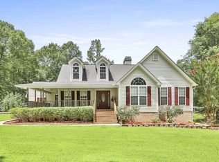 179 Nixon Rd, Senoia, GA 30276