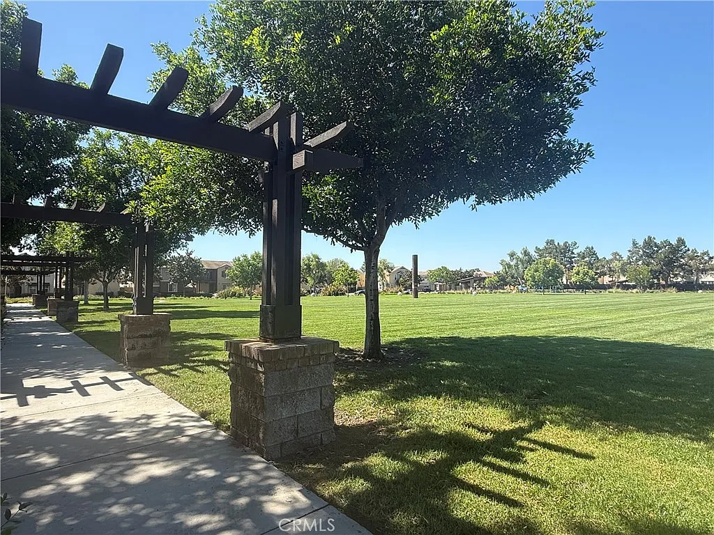 1 bed, 750 sqft, $800 — Photo 1