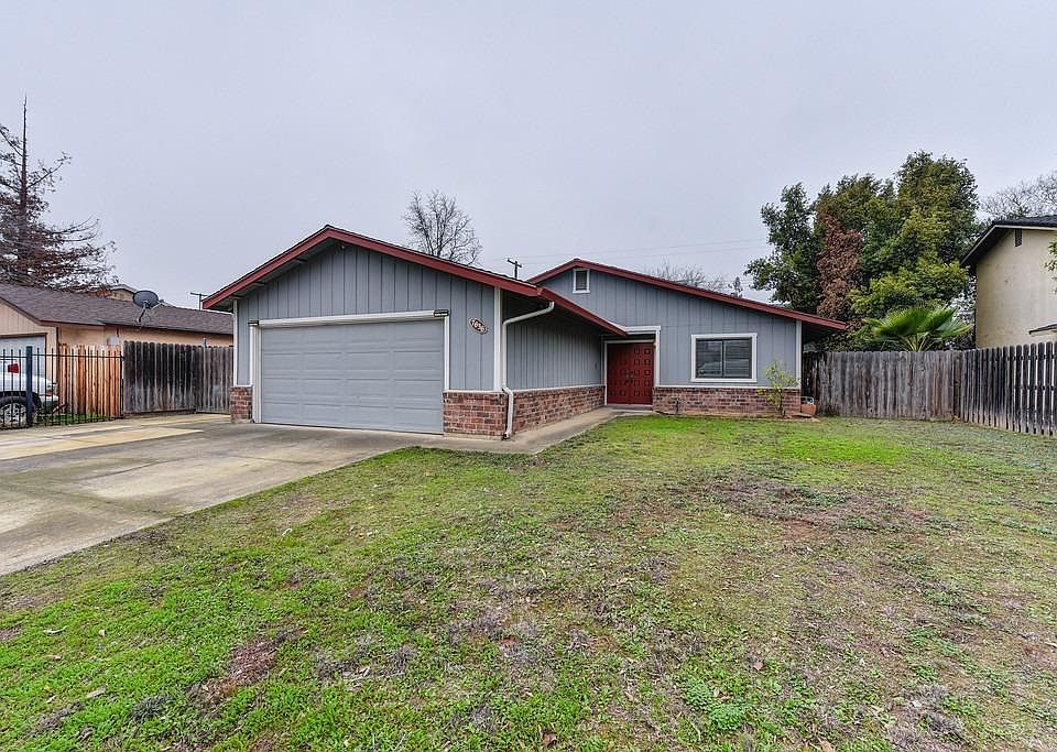 1st image of 7636 Tierra Glen Way