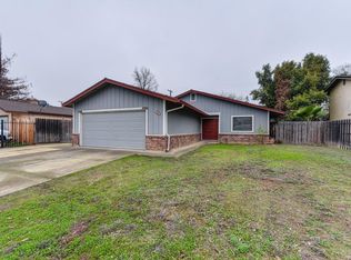 7636 Tierra Glen Way, Sacramento, CA 95828