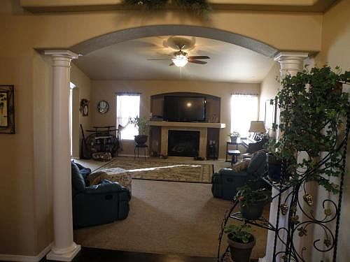 5th image of 10911 Bonnebelle Cir