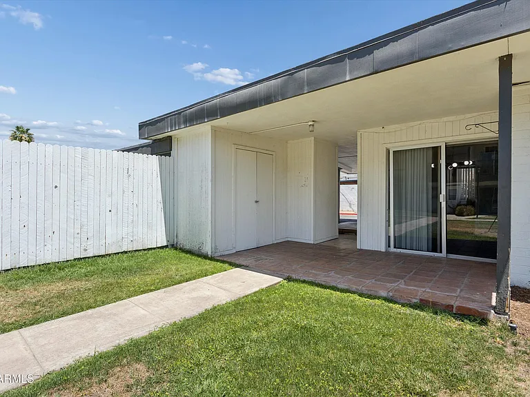 3308 E Camelback Rd — Photo 22