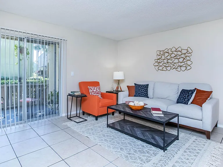 Urban Place Apartments — Photo 27