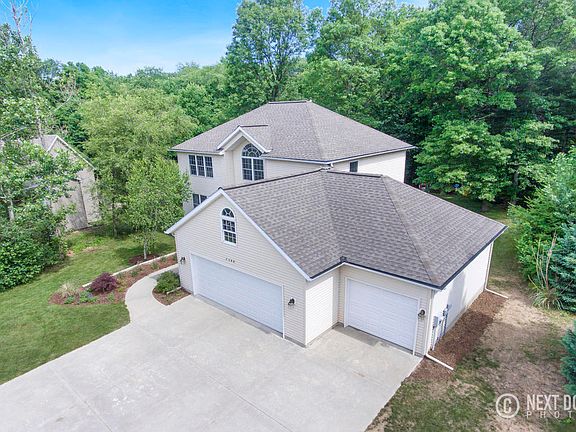 2nd image of 2568 Jameswood Ct