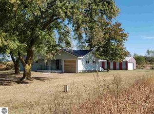 1780 N Jerome Rd, Ithaca, MI 48847