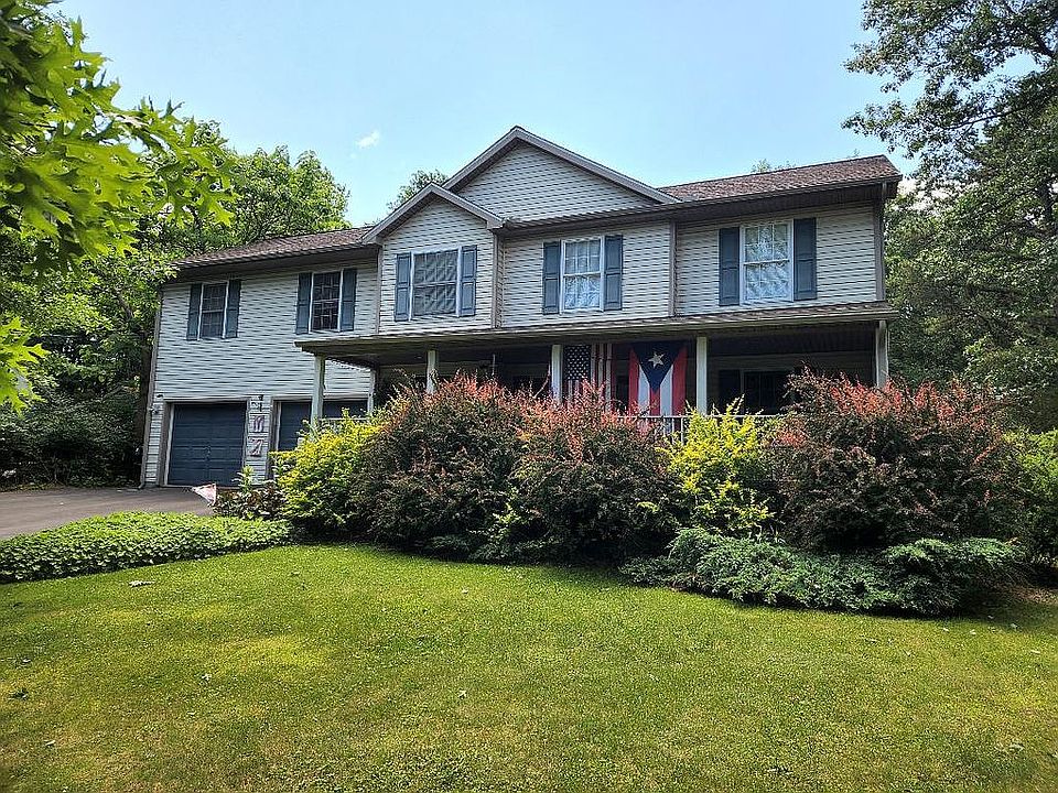 2nd image of 152 Sage Rd