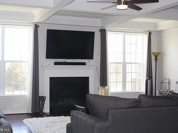 4th image of 8625 White Fox Cir