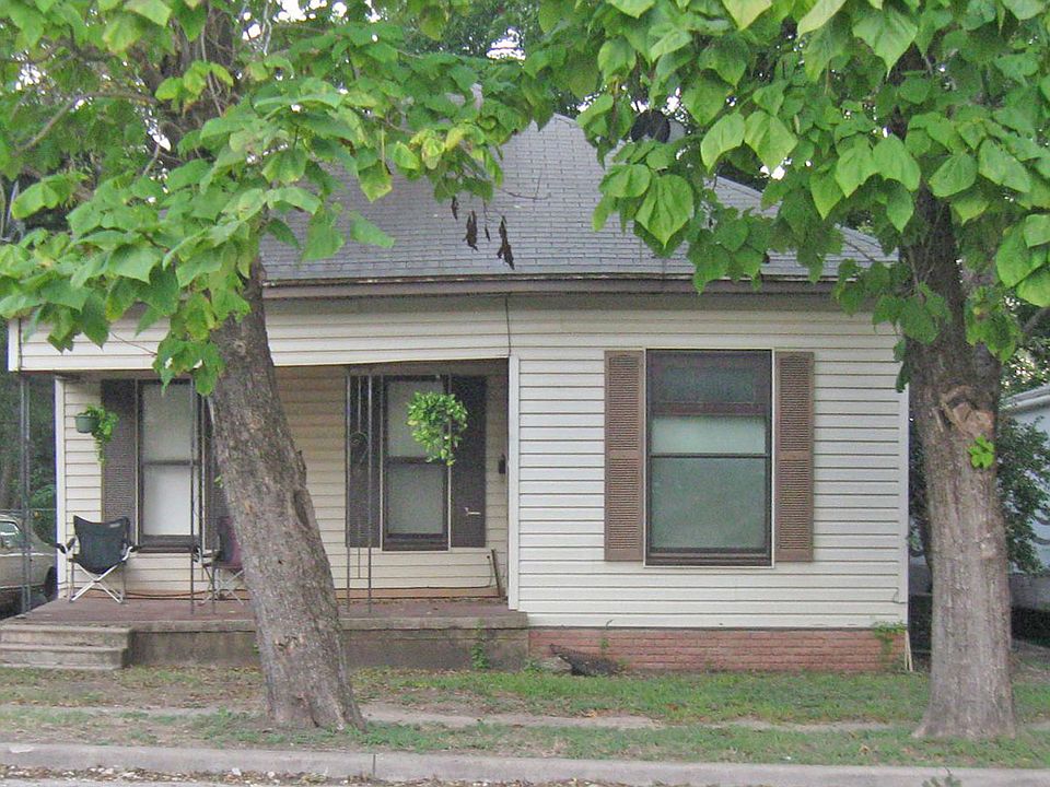 1st image of 311 N Pearl St