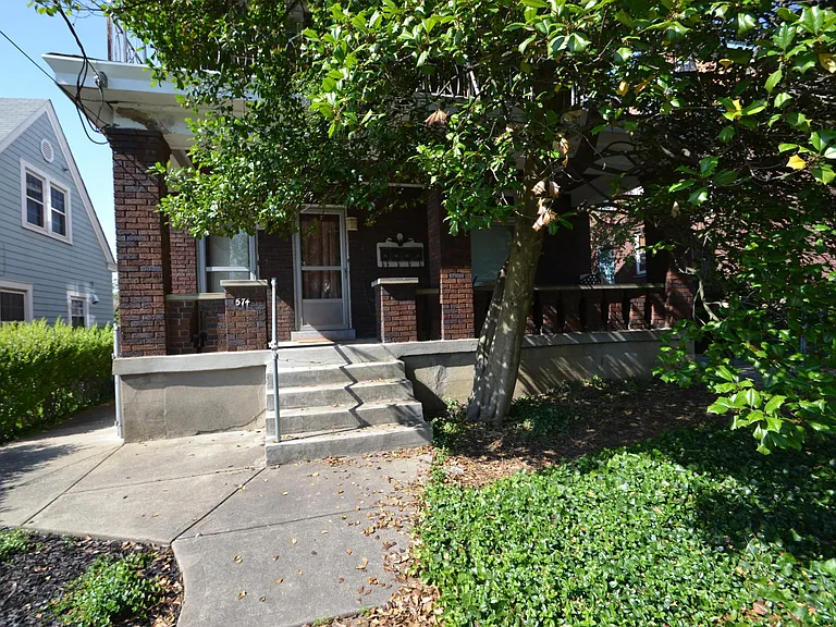 574 Terrace Ave #4 — Photo 13