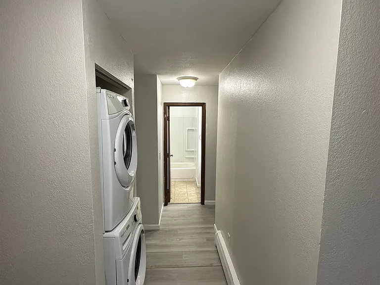 1301 Balfour Dr #2 — Photo 2