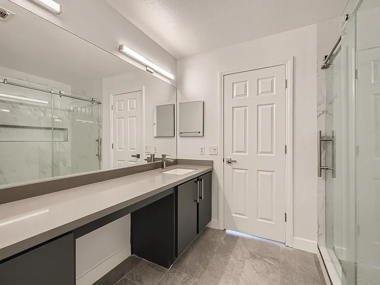 2153 Jasper Bluff St #201 — Photo 12