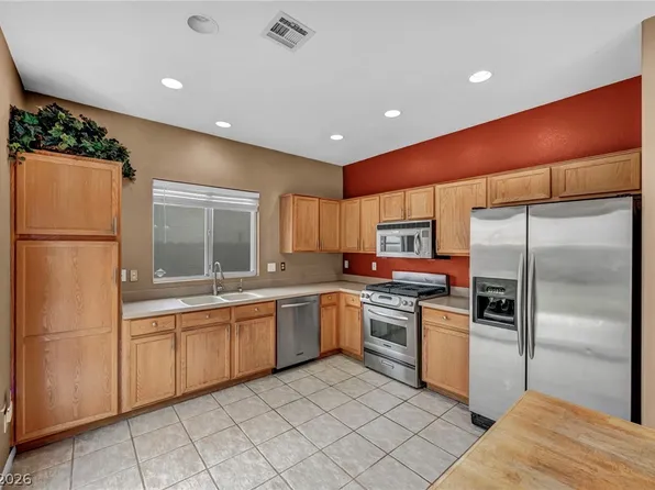 1132 Castle Point Ave, Henderson, NV 89074