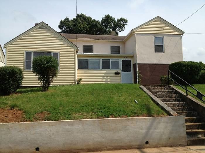 1st image of 1760 Seabury Ave
