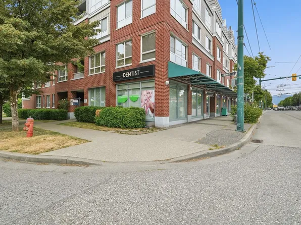 189 Ontario Pl #408, Vancouver, BC V5W 4C6