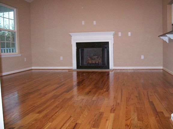 3rd image of 232 Cotton Creek Dr