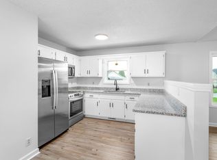 1925 Timberline Cir, Oak Grove, KY 42262