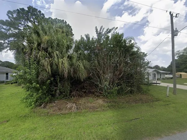 79 Ramblewood St #10, Pt Charlotte, FL 33953