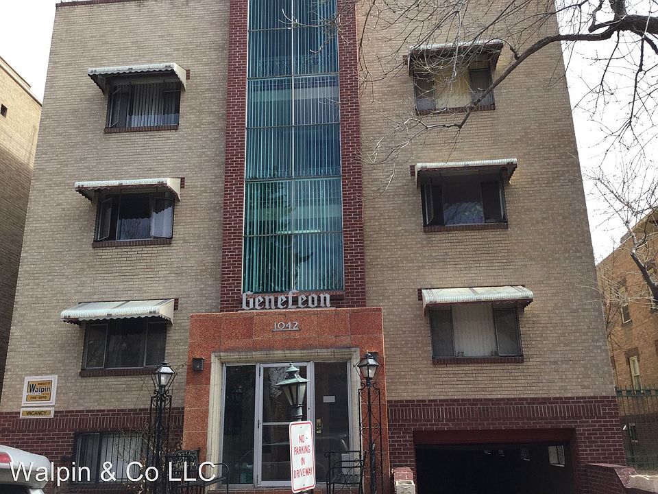 1st image of 1042 N Pearl St APT 304