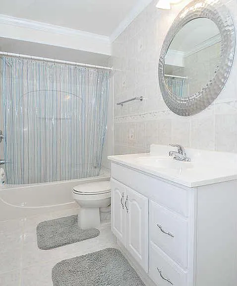 9910 E Hill Dr — Photo 15