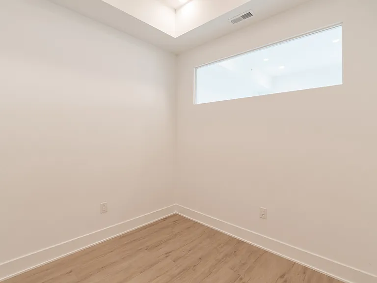 1622 Point Breeze Ave — Photo 54