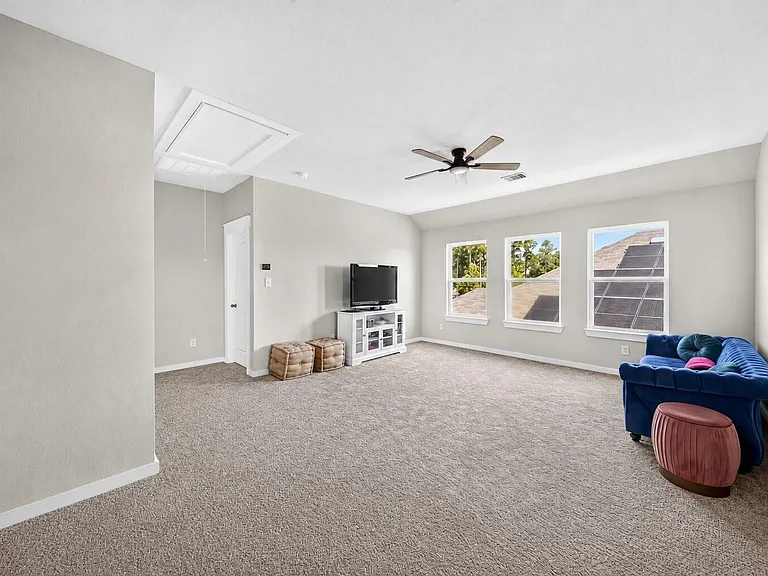 40557 Mostyn Lake Dr — Photo 17