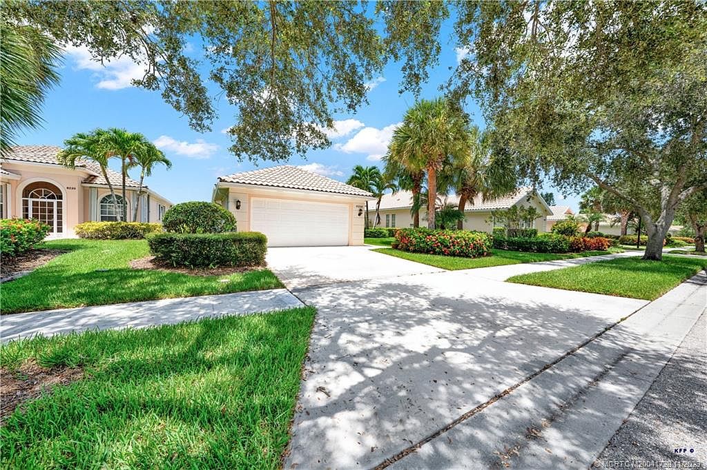 8208 SE Palm Hammock Ln, Hobe Sound, FL 33455 MLS M20041729 Zillow