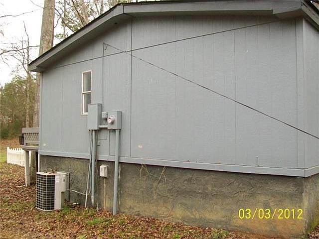 2nd image of 6266 Winfield Cir