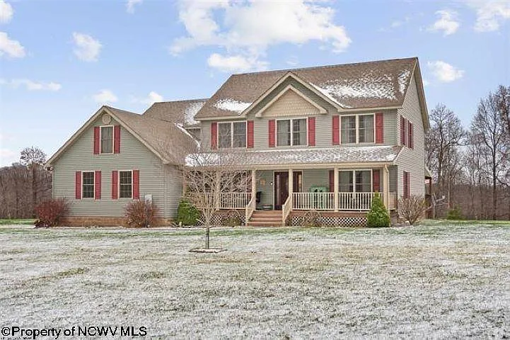 320 Thacker Ln photo 1