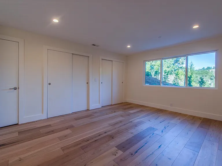 344 Laurel Way — Photo 21