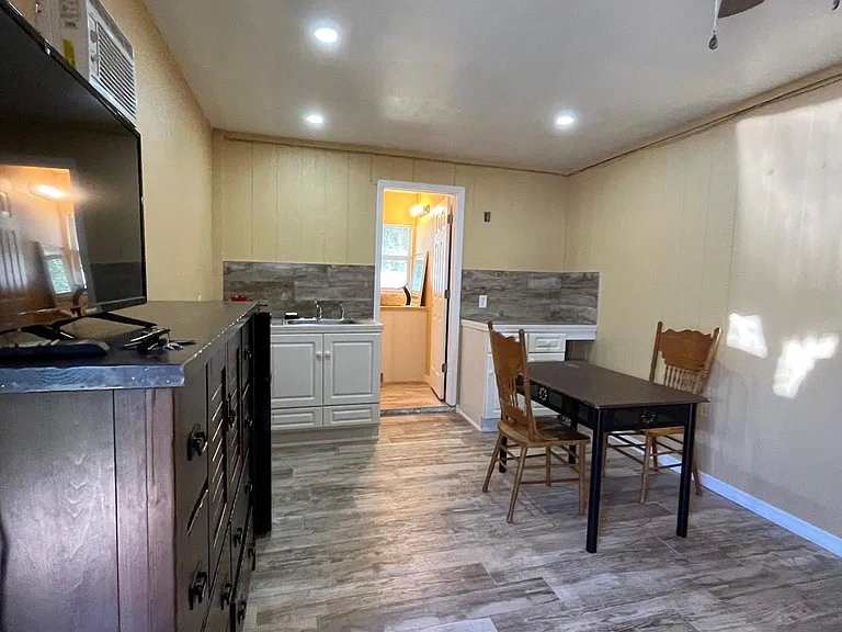 14357 SE 45th Ct — Photo 3