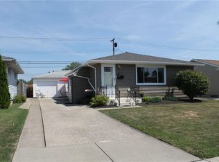 67 Winkler Dr, Tonawanda, NY 14150