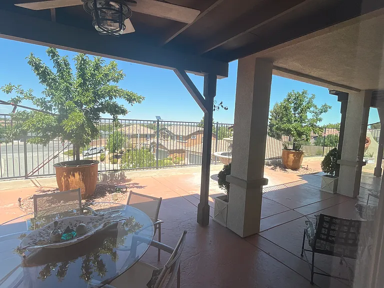 Outside sitting and dining