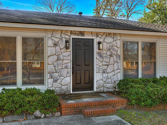 5th image of 4121 Englewood Drive