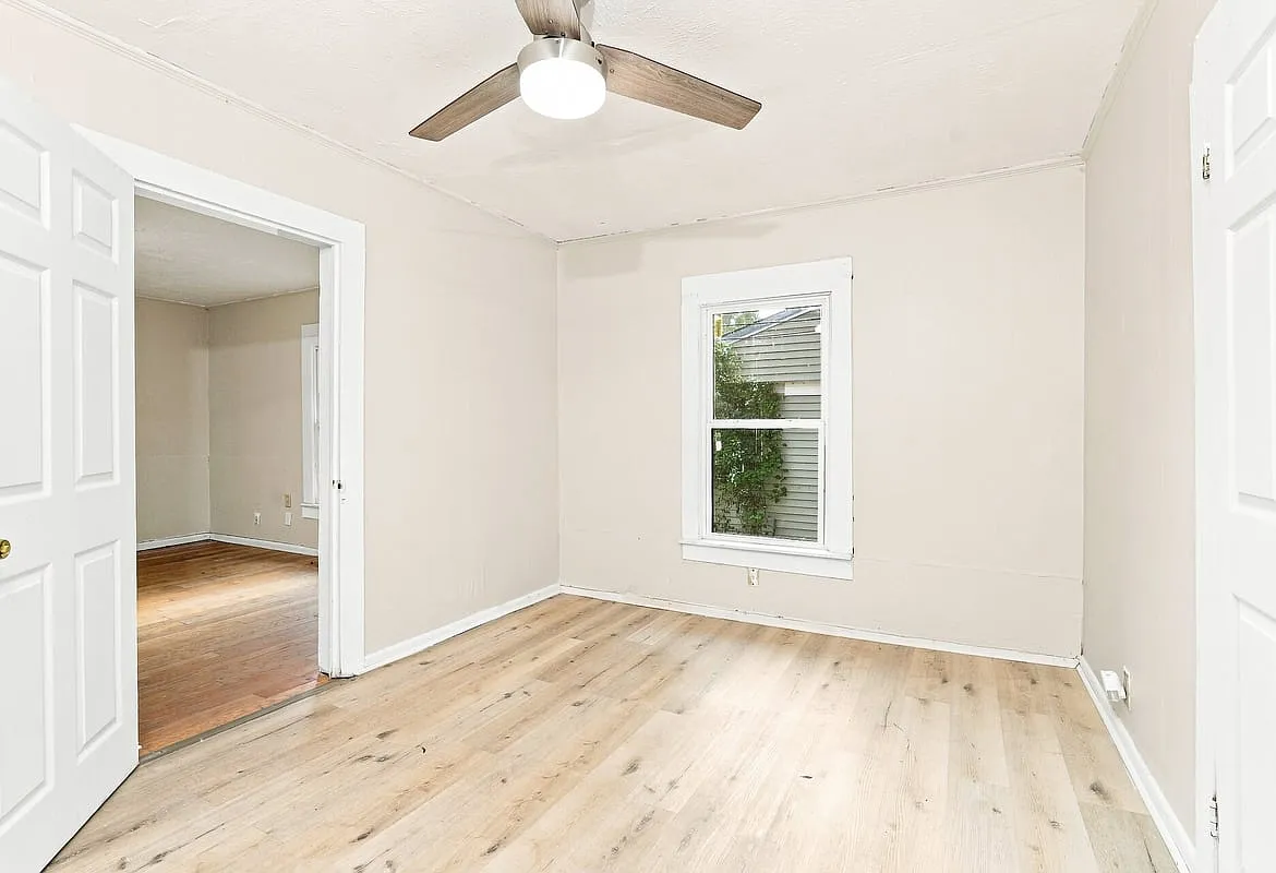1312 Vernon Place Unit A — Photo 3