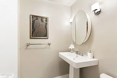 Sold by Citi Habitats