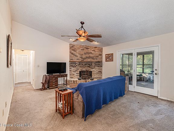 2nd image of 6316 Autumn Chase Ln