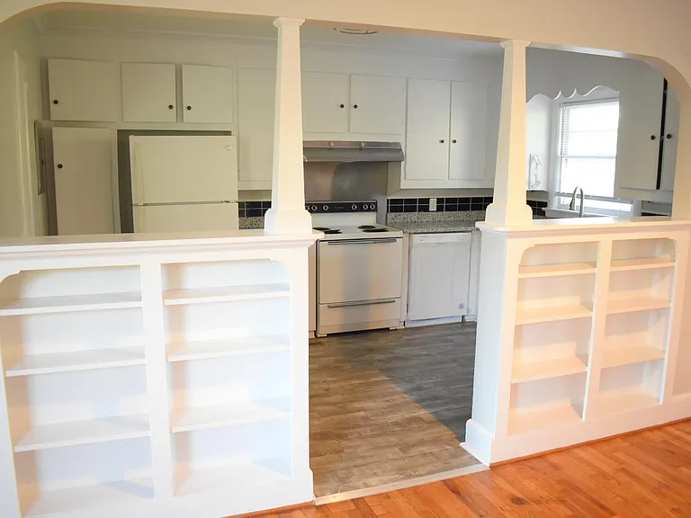 2103 Pender Ave #1 — Photo 7