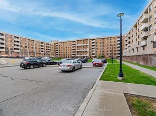 2645 Jane St #112, Toronto, ON M3L2J3