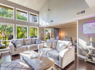 1970 Bechelli Ln, Redding, CA 96002