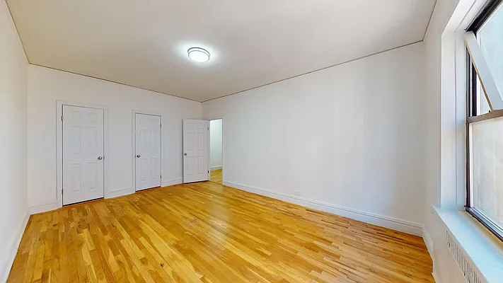 Rented by Bond New York | media 6