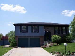 5828 Democracy Dr, Indianapolis, IN 46254