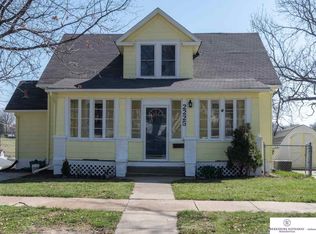 2225 N 48th St, Omaha, NE 68104