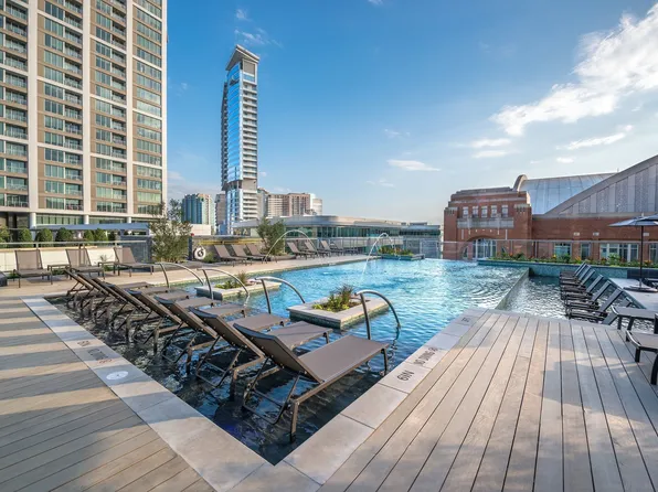 2588 N Houston St APT 800, Dallas, TX 75219