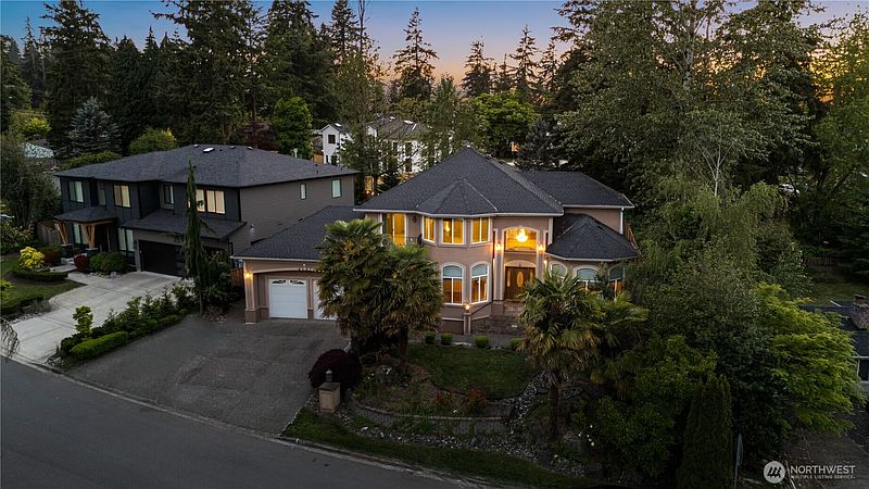2nd image of 4131 153rd Avenue SE