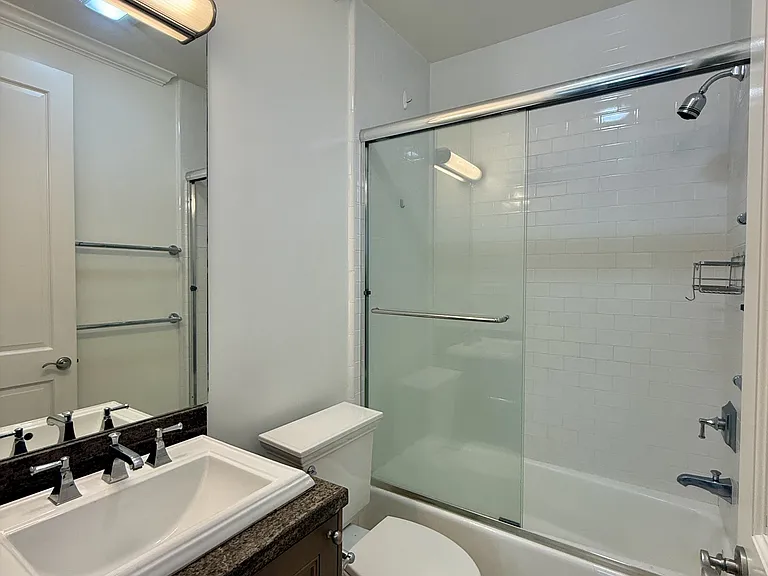 3316 California St #2 — Photo 26